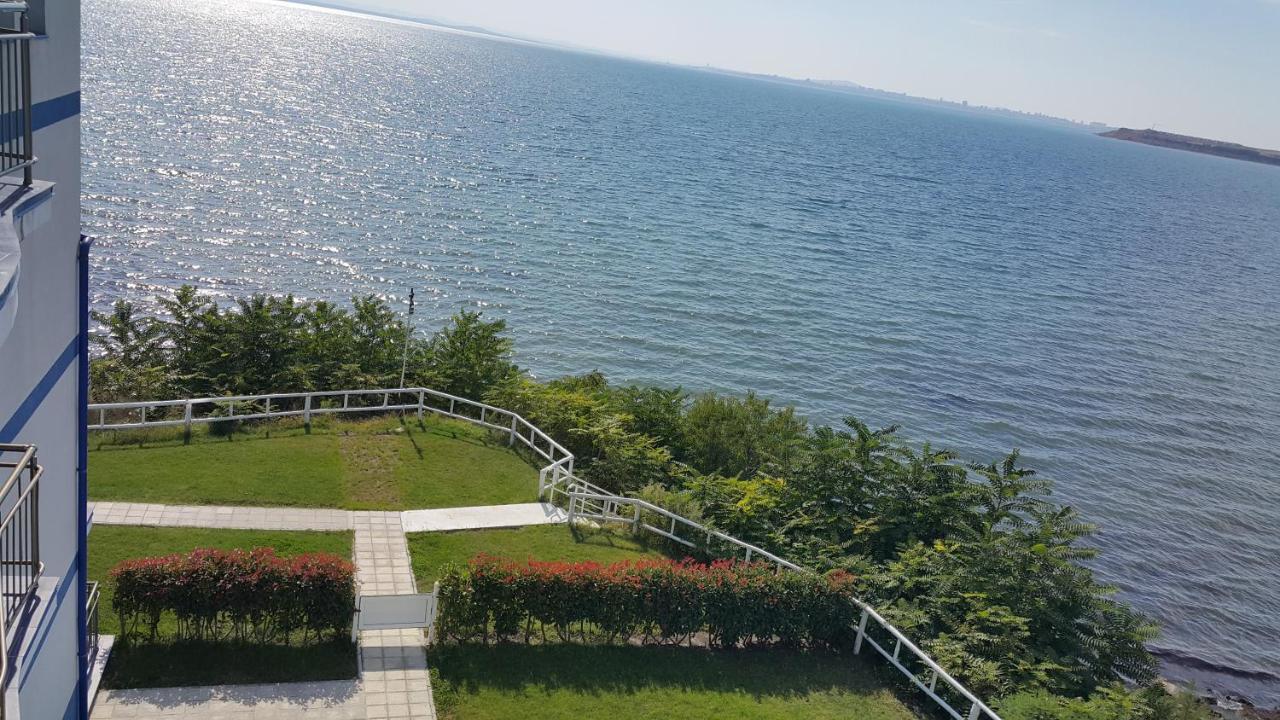 Blue Bay Palace Apart Complex Pomorie Eksteriør bilde
